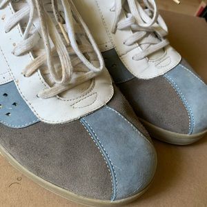 Penguin casual shoes